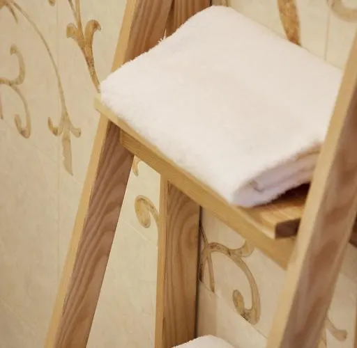 Sepia Spa Bed & Breakfast